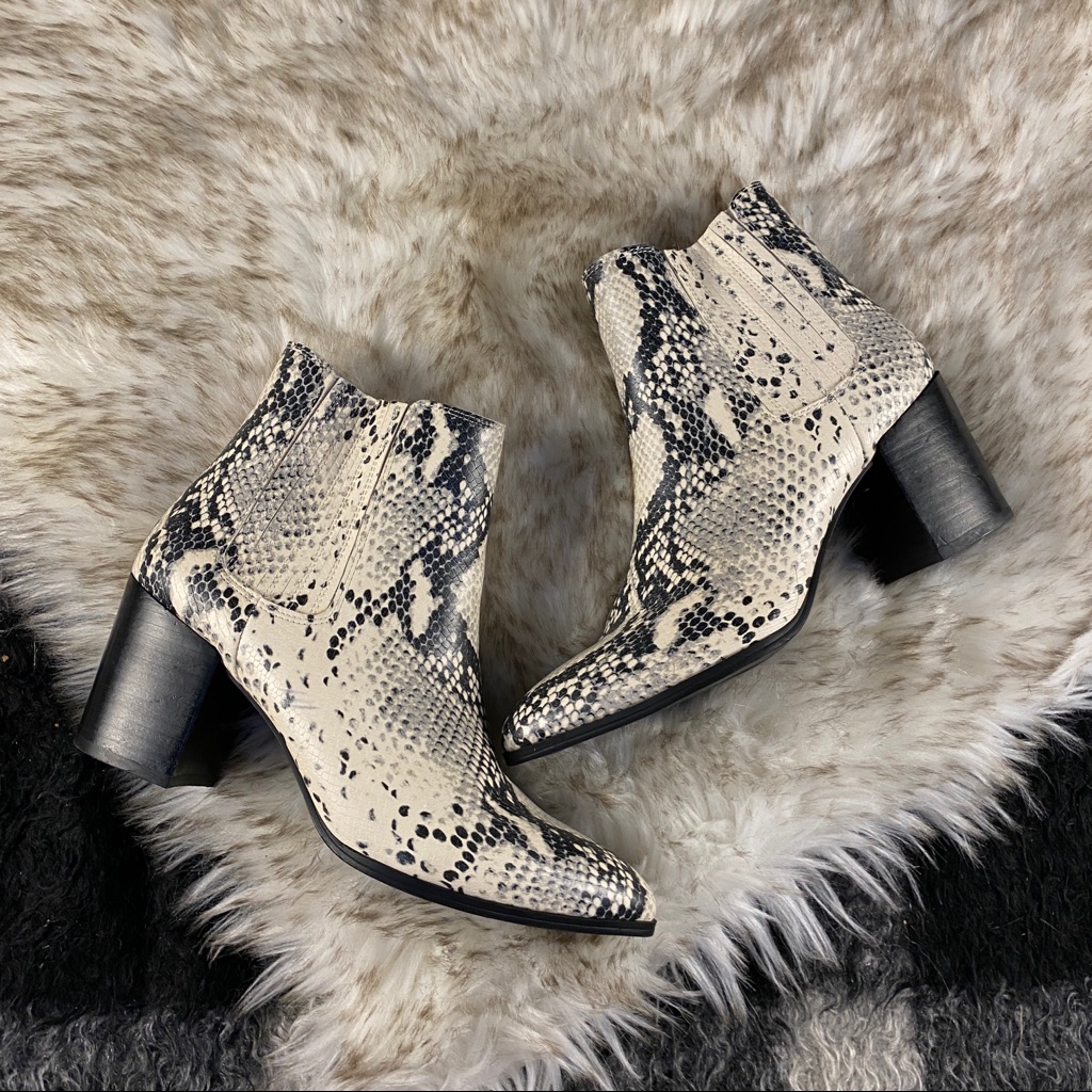 Steve Madden Jain Snakeprint Heeled Booties 8